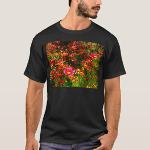 Hellrosa und gelbe Daisy Wilde Blume T-Shirt