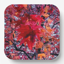 Hellrote Blätter Pappteller
