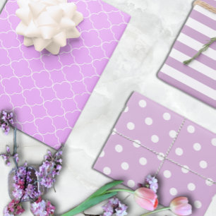 Hellvioletter gemusterter geschenkpapier set