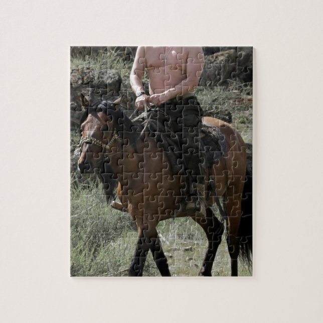 Hemdloser Putin reitet ein Pferd Puzzle (Vertikal)