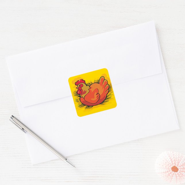 Hen on Nest Bright Farmyard Chicken Quadratischer Aufkleber (Von Creator hochgeladen)
