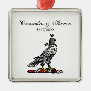 Heraldischer Jagdfalke mit Helmhaube C Ornament Aus Metall