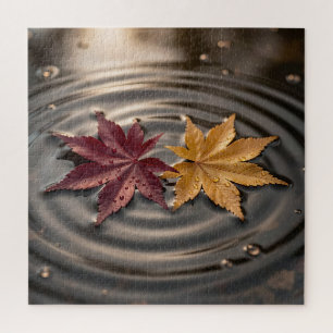 Herbst-Ahornblätter auf dem Wasser treibend Puzzle