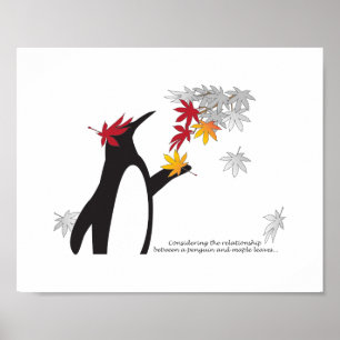 Herbst-Ahornblätter und niedlicher lustiger Pingui Poster