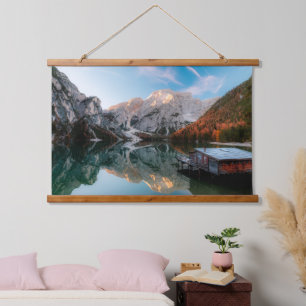 Herbst am See Lago di Braies Italien Wandteppich Mit Holzrahmen