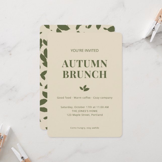 Herbst-Brunch | Fallende Blätter Olivgrün Einladung (Vorderseite/Rückseite Beispiel)