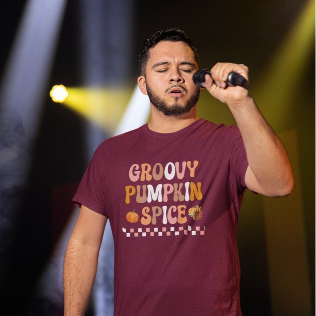 Herbst-Groovy Pumpkin Gewürzdesign T-Shirt (Von Creator hochgeladen)