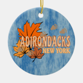 Herbst in den Adirondacks mit Herbstlauben Bear Tr Keramik Ornament