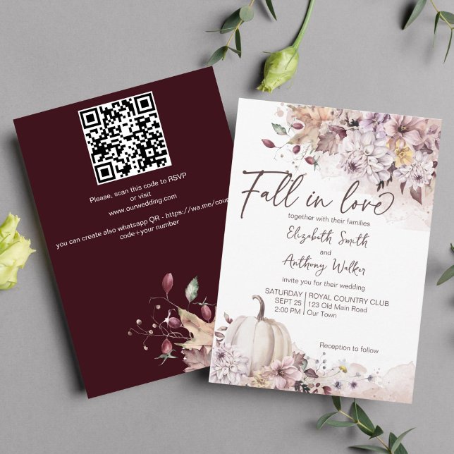 Herbst in der Liebe Kürbis Hochzeit Einladung (Fall in love autumn wedding invitation template pastel pumpkin chrysanthemum floral muted colors )