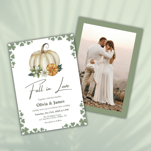 Herbst in der Liebe Sage Green Pumpkin Foto Hochze Einladung (Fall in Love Greenery Sage Green Pumpkin Photo Wedding Invitation  )