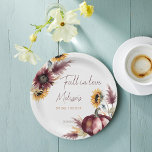 Herbst in Liebe boho Kürbissonnenblumenöl Brautpar Pappteller<br><div class="desc">Rückgang in der Liebe boho erthy bordeauxroten Kürbissonnenblumen Pampas Gras Brautparty Monogramm personalisiert gedruckte Papier Teller Vorlage personalisiert Sonnenblumen Brautparty Tischdekor</div>