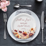 Herbst in Liebe borange-orange Dahlias Brautparty Pappteller<br><div class="desc">Herbstfall in Liebe Burgundy Orangendahlien Gänse Herbst Blumengeschirr personalisierte Brautparty Teller für Herbstthemen</div>
