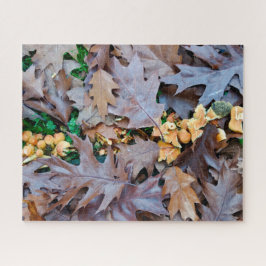 Herbst mit gelben Pilzen und braunen gefallenen Bl Puzzle
