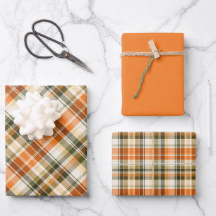 Herbst-Tartan-Kariert in Olivgrün, Salbei, Orange. Geschenkpapier Set