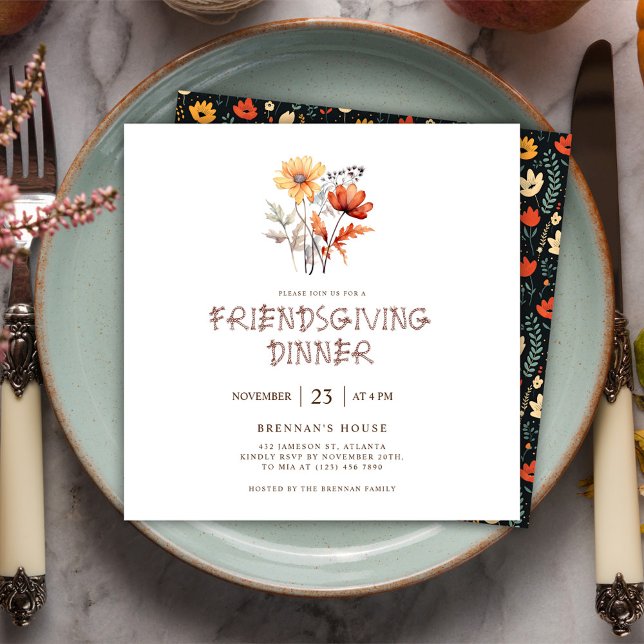 Herbst Wildblume Erntedank Friendsgiving-Dinner Einladung (Floral Modern Friendsgiving Dinner Invitation)