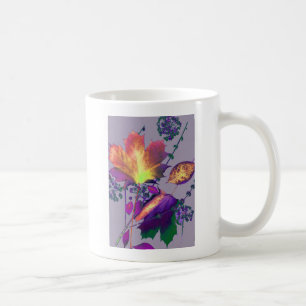 Herbstausgänge in Lilac Tasse
