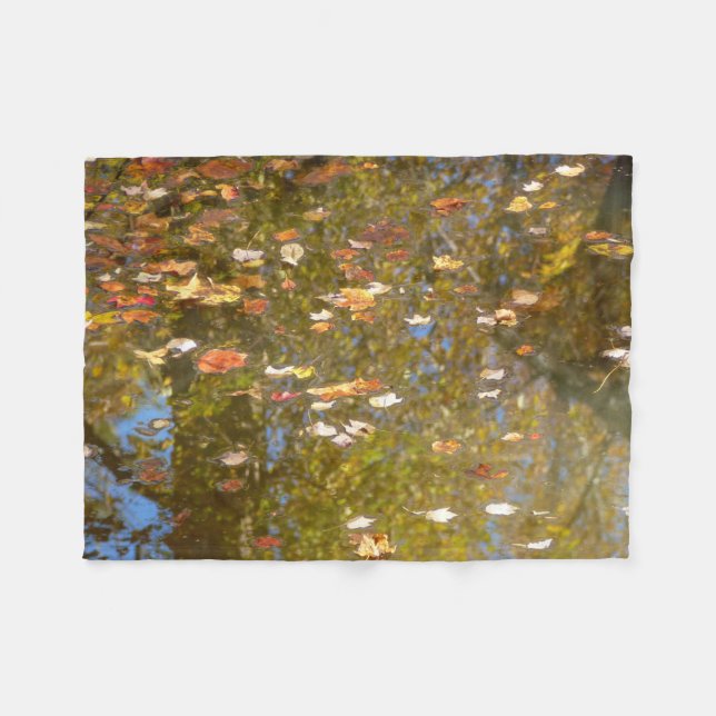 Herbstausstiege und Streams-Reflektion bei Greenbe Fleecedecke (Vorderseite (Horizontal))