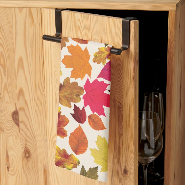 Herbstblätter in Herbstfarben  Geschirrtuch (Drittel gefaltet)