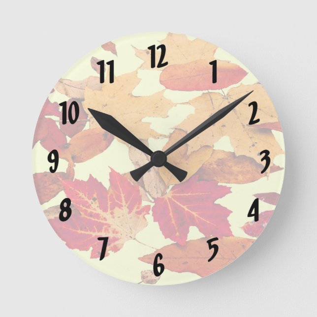 Herbstblätter in rot-orange-braune Uhr (Vorderseite)