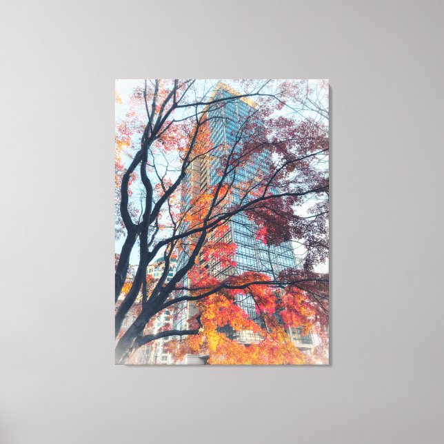 Herbstblätter und Wolkenkratzer Leinwanddruck (Vorderseite)