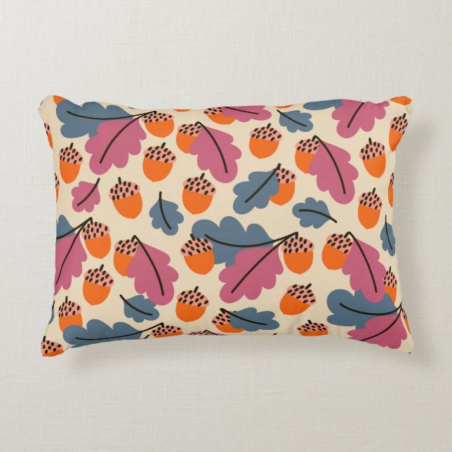 Herbsteiche: Blätter und Acornmuster Dekokissen (Vorderseite)