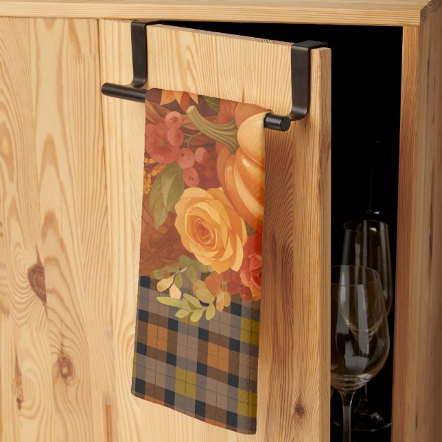 Herbsternte Kariert und Cornucopia Geschirrtuch (Drittel gefaltet)