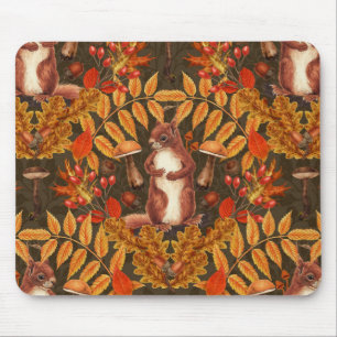 Herbstfalke in dunkelbraun mousepad