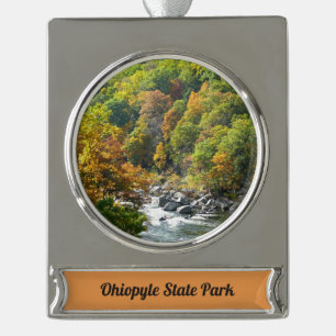 Herbstfarbe im Ohiopyle Staat Park Banner-Ornament Silber