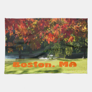 Herbstfarben von Boston Geschirrtuch