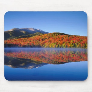 Herbstgebirge   New York Mousepad