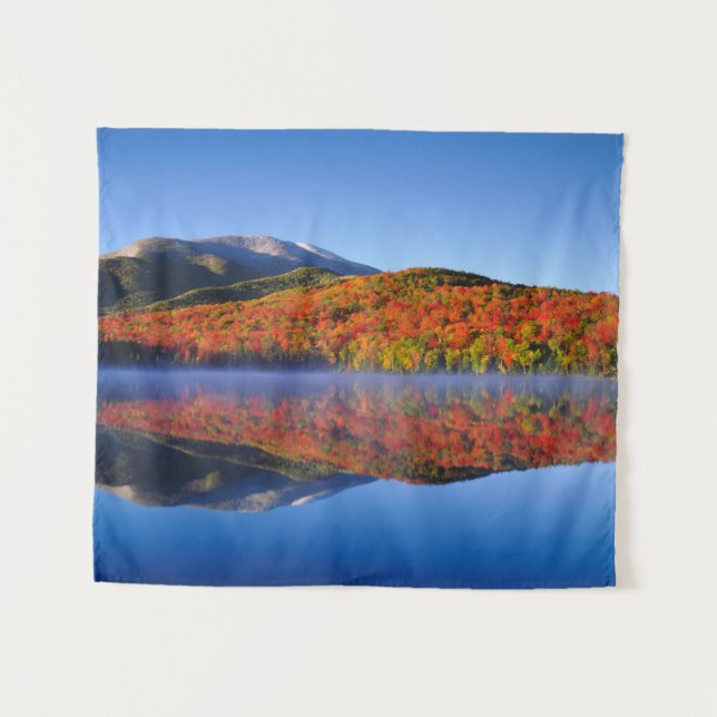 Herbstgebirge | New York Wandteppich (Vorderseite (Horizontal))