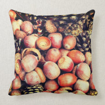 Herbstkissen mit einem Foto der Kegel u. der