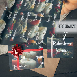 Herbstkürbis in einem rustikalen Garten Geschenkpapier