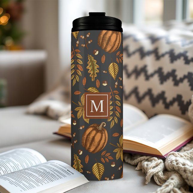 Herbstlaub Autumn Pumpkin Muster Mit Monogramm Thermosbecher (Von Creator hochgeladen)