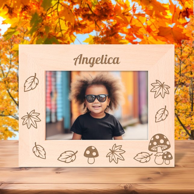 Herbstlaub Toadstol Pilze Individuelle Name 7x5 Geätzte Rahmen (Von Creator hochgeladen)