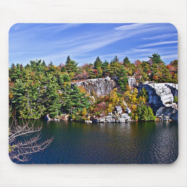 Herbstlaub um See Minnewaska Mousepad (Vorne)