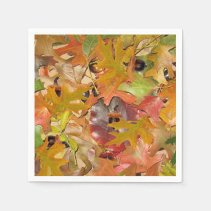 Herbstlaub und Eicheln Serviette