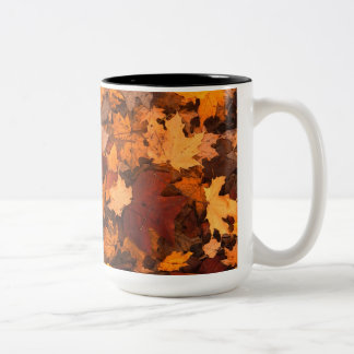 Herbstlaub Zweifarbige Tasse