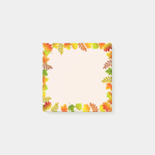 Herbstlaube auf hellbeige post-it klebezettel