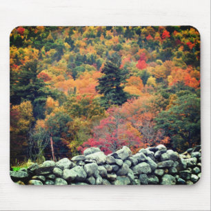 Herbstleaves Steinmauer Mousepad