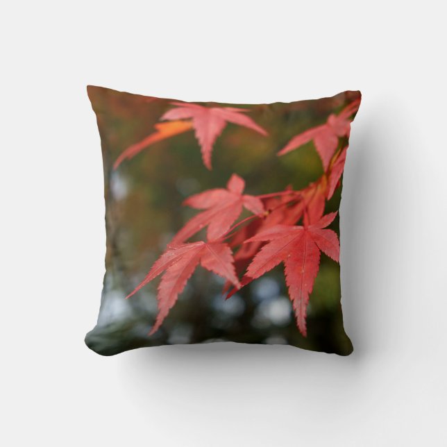 Herbstleaves Throw Kissen (Vorderseite)