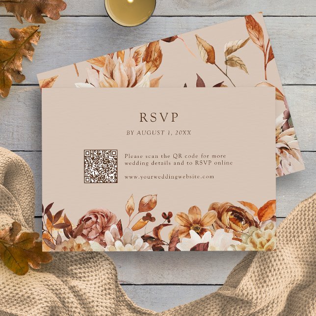 Herbstlebe floral QR Code RSVP Karte (Autumn Leaves Floral QR Code RSVP Card by Painted Paperie
)