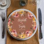 Herbstliche Blume Brautparty Terracotta Pappteller<br><div class="desc">Diese wunderschönen Teller aus Papier sind mit eleganten Aquarellfarben,  Blume und Grünpflanzen auf einer Terrakotta ausgestattet und eignen sich für jeden Anlass. PASSENDE Artikel in unserem Geschäft.</div>
