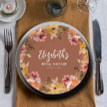 Herbstliche Blume Brautparty Terracotta Pappteller<br><div class="desc">Diese wunderschönen Teller aus Papier sind mit eleganten Aquarellfarben,  Blume und Grünpflanzen auf einer Terrakotta ausgestattet und eignen sich für jeden Anlass. PASSENDE Artikel in unserem Geschäft.</div>