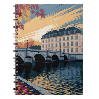 Herbstliche Flussufer-Europastadt-Illustrationskun Notizblock