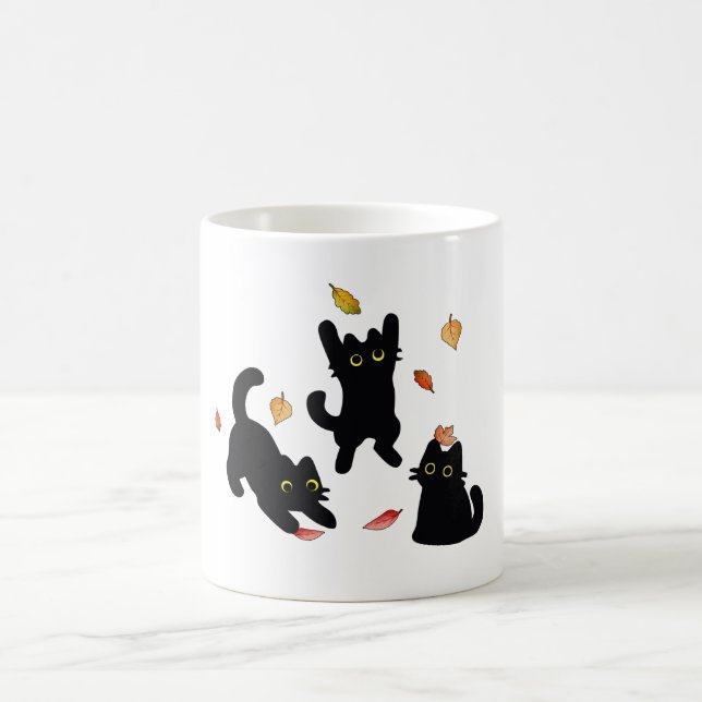 Herbstliche Silhouetten schwarzer Katzen Kaffeetasse (Mittel)