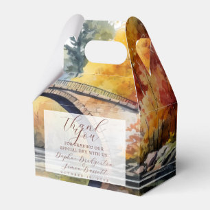 Herbstliche Waldbrücke Hochzeit Geschenkschachtel
