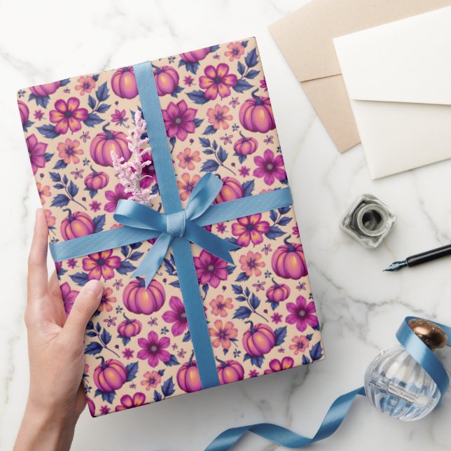 Herbstpumpen und Blume Herbstblumenmuster Geschenkpapier (Schenken)