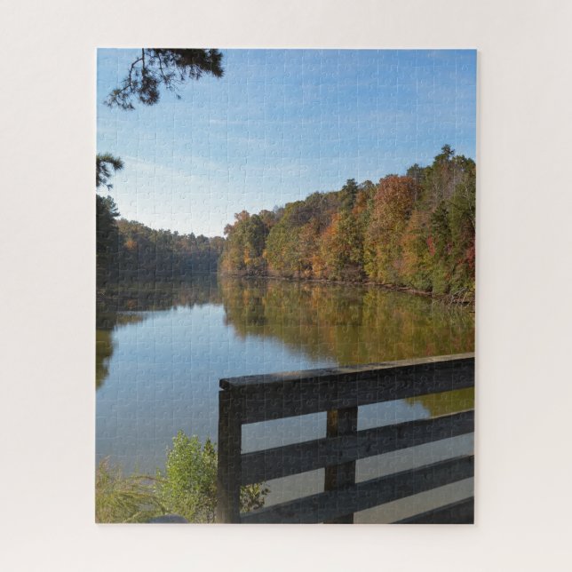 Herbstreflektionen auf dem See durch die rustikale Puzzle (Vertikal)