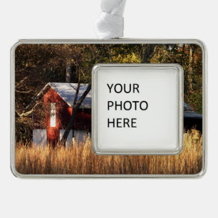 Herbstscheune in Zentral-Maryland Rahmen-Ornament Silber